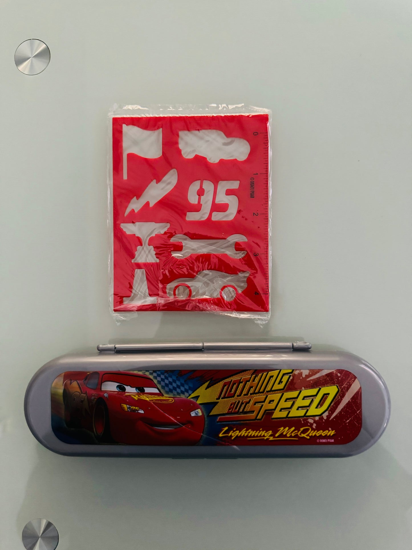.Geekienda - libreta y estuche de rayo mcqueen - disney cars programas infantiles / papelería