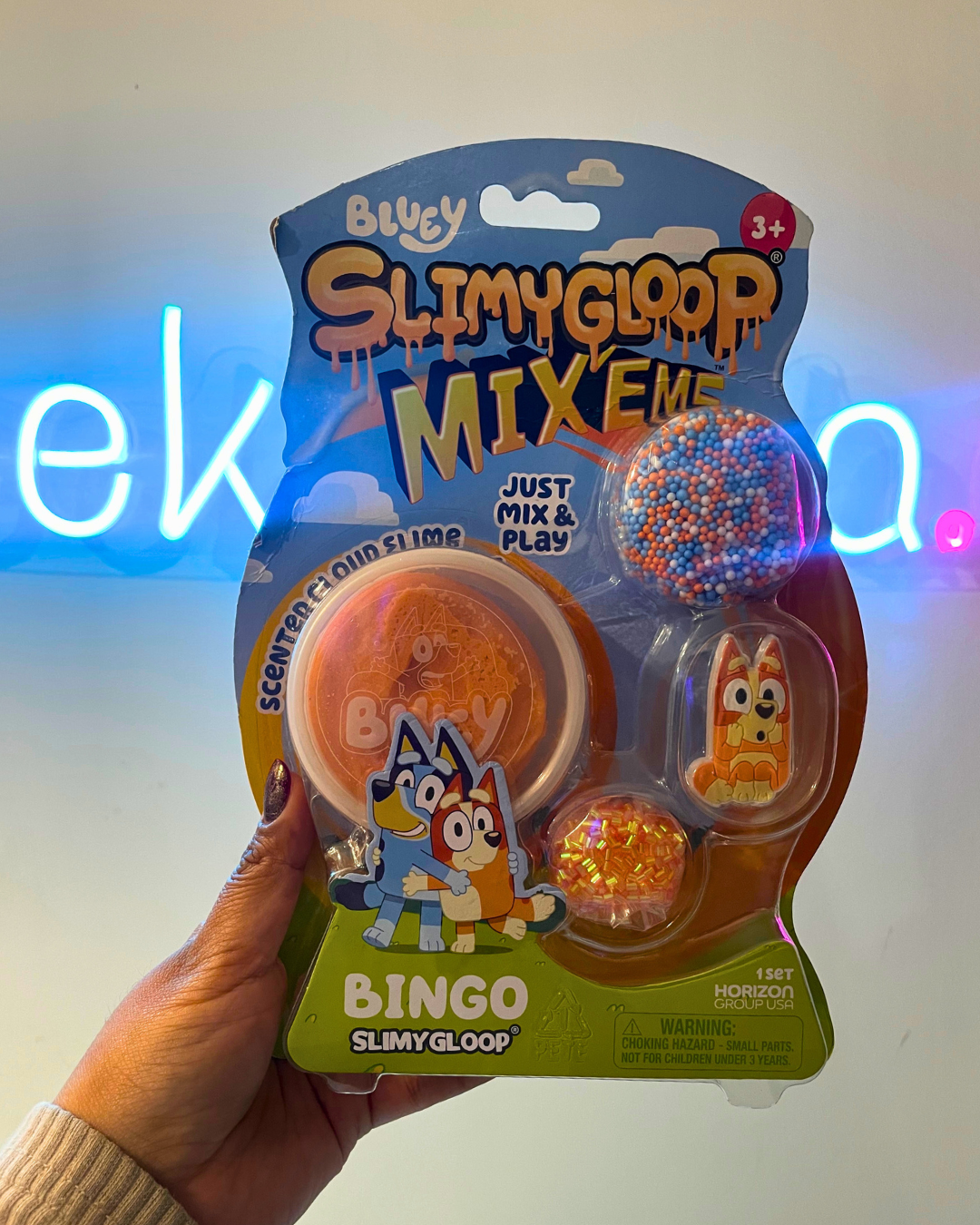 .Geekienda - slimygloop de bluey -Disney programas infantiles