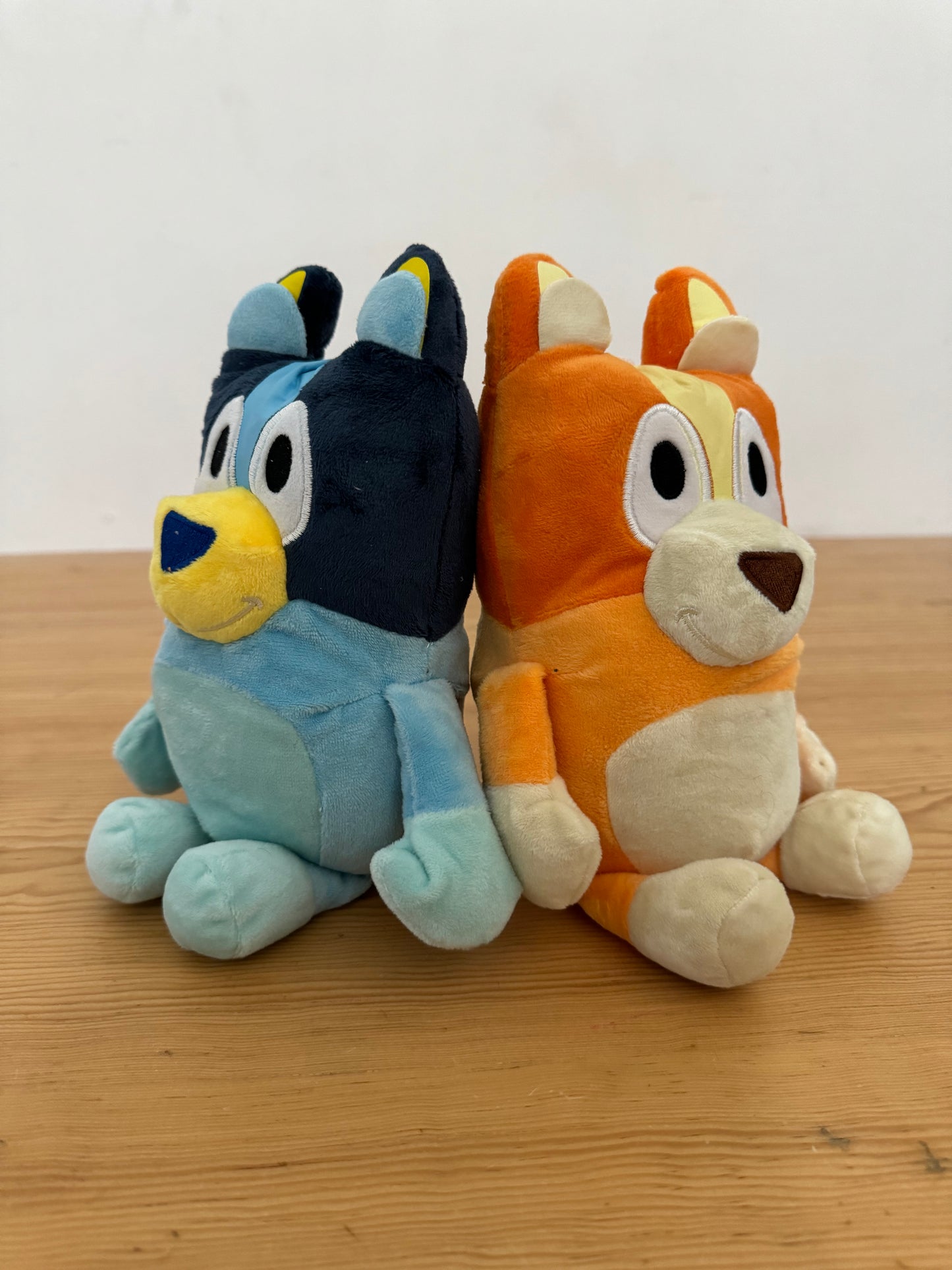 .Geekienda - peluche de blue y bingo - programas infantiles Disney