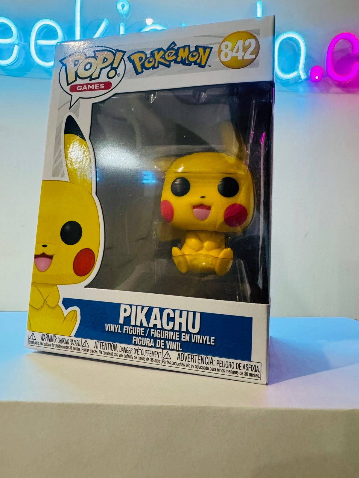 .Geekienda - Funko Pop games 842 Pikachu sentado  - Pokémon